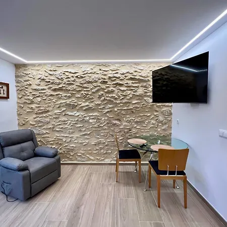 El Somni De Paqui Boutique Only Adults Apartment